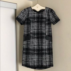 Black and White Print Dress with Pockets